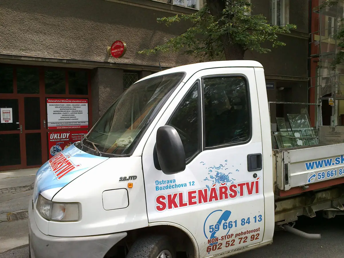 SKLENÁŘSTVÍ - OSTRAVA